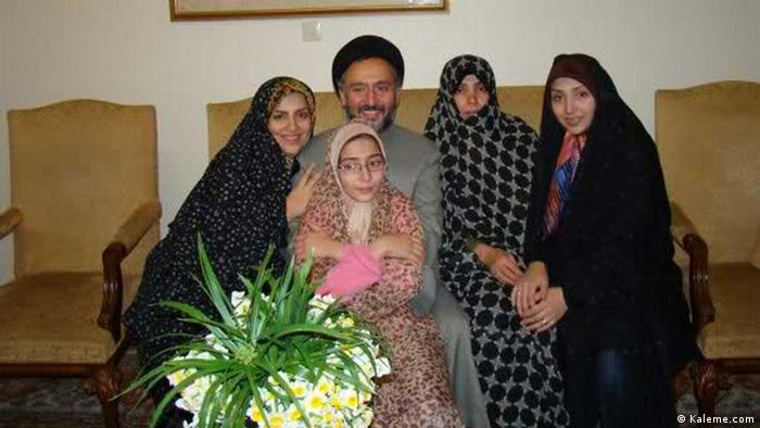 محمدعلی ابطحی و خانواده‌اش