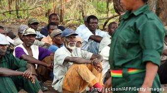 Mosambik RENAMO Rebellen im Gorongosa Gebirge 2012