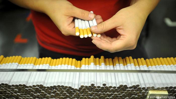Фабрика виробляла мільйони сигарет на тиждень