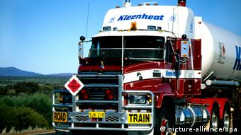 Australien Flüssiggas Transport (picture-alliance/dpa)