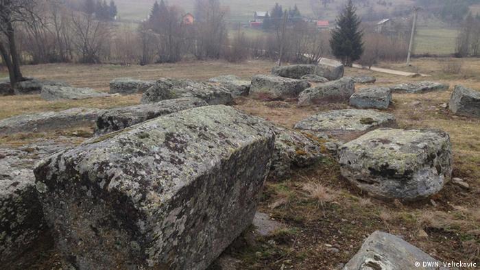 Bosnian graves in Gornji Vakuf (DW/N. Velickovic)