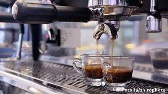 Espresso Maschine Kaffee Kaffee Tasse Espresso Tasse (Fotolia/shirophoto)