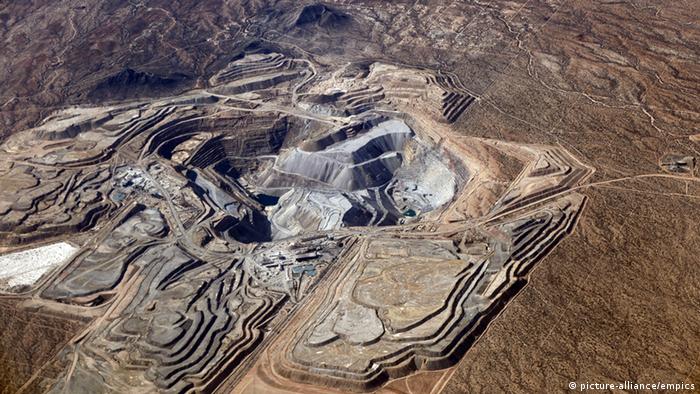  Vista aérea de una mina en el norte de México. 