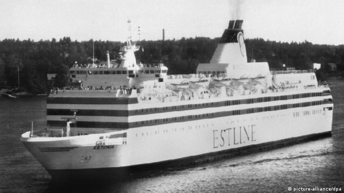 Swedes Estonians Mourn 1994 Ferry Victims News Dw