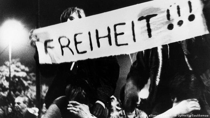 Die Welt: Мирная революция в ГДР: как восточные немцы дали режиму под дых