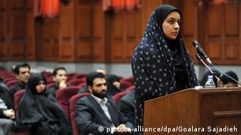 Iran Rejhaneh Dschabbari Prozess 15.12.2008 (picture-alliance/dpa/Goalara Sajadieh)