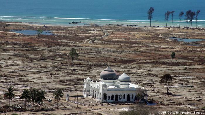 Ten Years After The Tsunami How Has Aceh Changed Asia An In