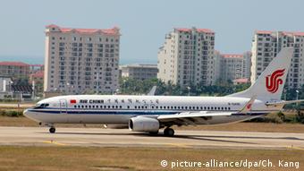 Air China will 60 Boeing 737 bestellen (picture-alliance/dpa/Ch. Kang)