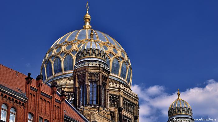Neue Synagoge in Berlin, Germany (picture-alliance/dpa/Avers)