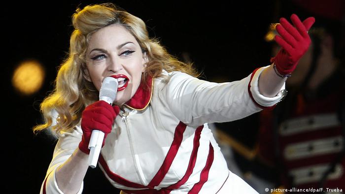 Madonna (Photo: EPA/FELIPE TRUEB)