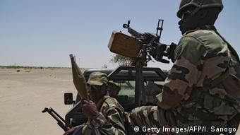 Symbolbild Soldaten Nigeria (Getty Images/AFP/I. Sanogo)
