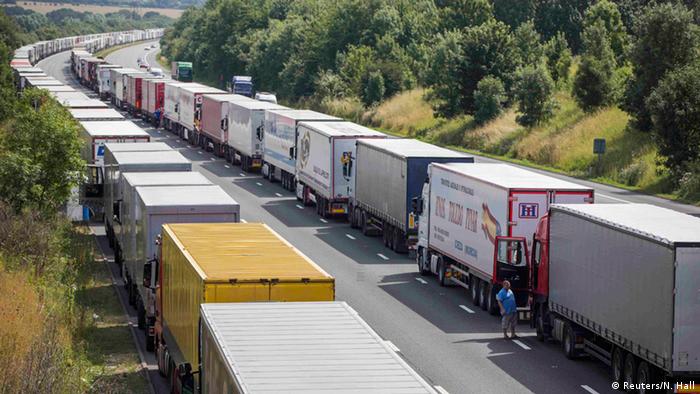 Trucks lined up near Dover (Reuters/N. Hall)