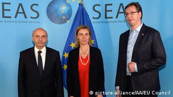 Belgien Treffen Isa Mustafa, Federica Mogherini und Aleksandar Vucic (picture-alliance/AA/EU Council)
