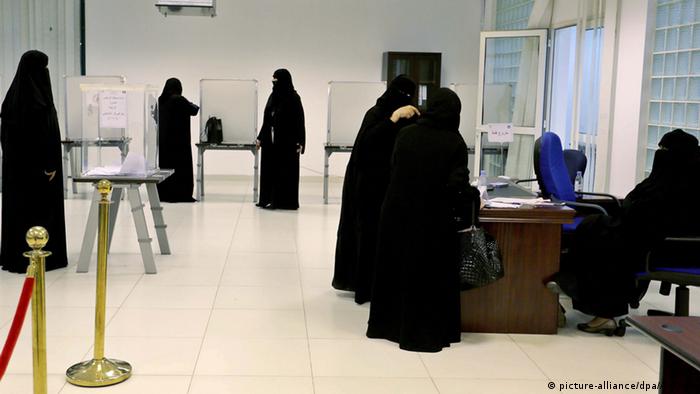 Tek od 2015. u Saudijskoj Arabiji žene mogu na birališta