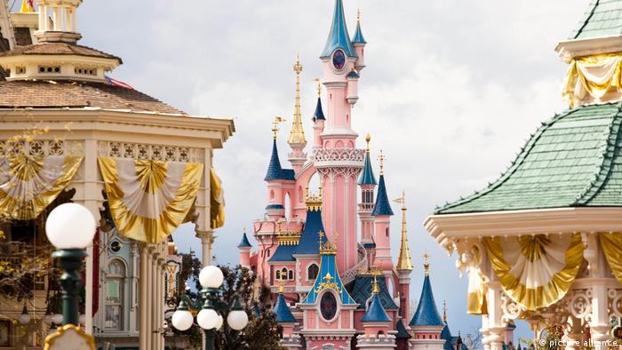 Disneyland Paris (picture alliance)