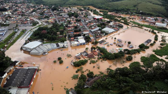 Resultado de imagen de Sao Paulo se recupera de las fuertes lluvias que dejaron al menos 3 muertos