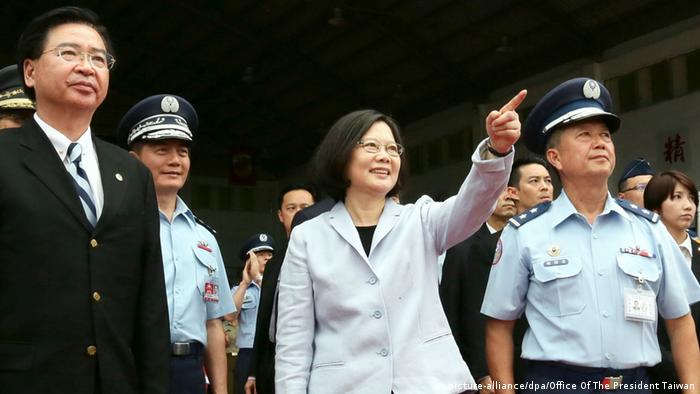 Taiwan PrÃ¤sidentin Tsai Ing-wen (picture-alliance/dpa/Office Of The President Taiwan)