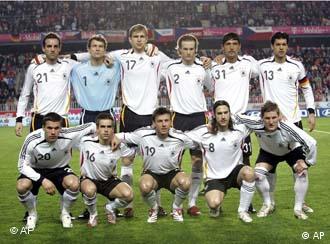 Немецкая сборная по футболу фамилии