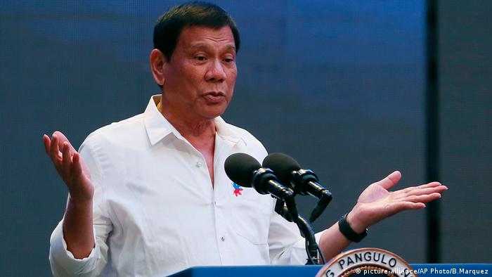 Rodrigo Duterte (picture-alliance/AP Photo/B.Marquez)