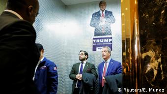 New York UKIP Führer Nigel Farage im Trump Tower (Reuters/E. Munoz)