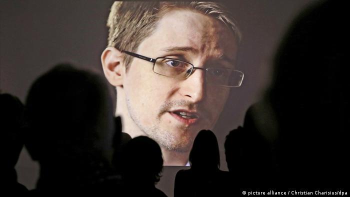 Edward Snowden (picture alliance / Christian Charisius/dpa)