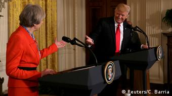 Treffen mit dem US-Präsidenten - May bei Trump (Reuters/C. Barria)
