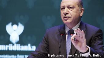 Cumhurbaşkanı Erdoğan Deniz Yücel'i ajan-terörist diye nitelemişti