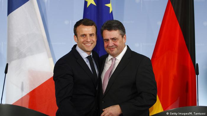 Deutschland Emmanuel Macron trifft Sigmar Gabriel in Berlin (Getty Images/M. Tantussi)