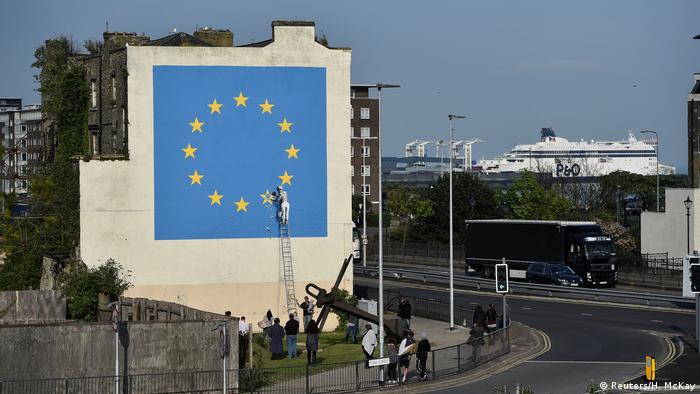 Banksy street art in Dover showing European Union flag (Reuters/H. McKay)