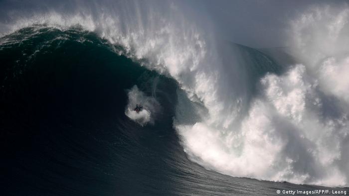 Portugal Surfen Big Wave Surfer Fred David (Getty Images/AFP/F. Leong)