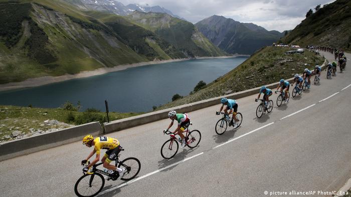 Tour de France 2017 - Von La Mure nach Serre-Chevalier, (picture alliance/AP Photo/C. Ena)