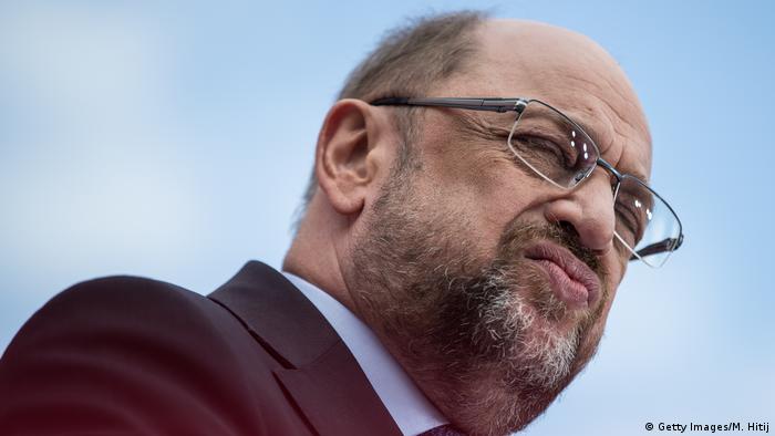 Deutschland | SPD nur noch bei 20% - enttäuschter Martin Schulz (Getty Images/M. Hitij)