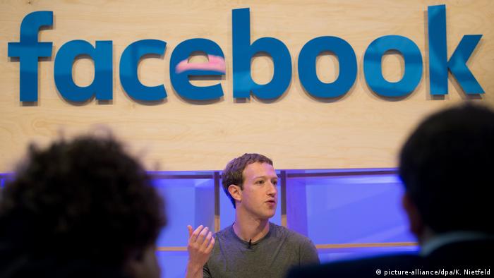 Facebook - Zuckerberg (picture-alliance/dpa/K. Nietfeld)