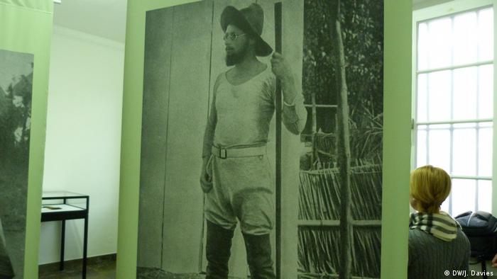 Une photo d'Eugen Zintgraff à l'exposition Stadtmuseum à Düsseldorf (DW / J. Davies)