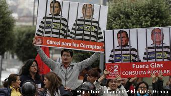 Ecuador Korruptionsvorwürfe gegen Correa und Glas (picture alliance/AP Photo/D. Ochoa)