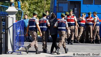 Ένα πρωτοφανές κύμα διώξεων και συλλήψεων ακολούθησε μετά το αποτυχημένο πραξικόπημα στην Τουρκία