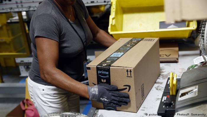 Amazon Logistikzentrum in Baltimore (picture-alliance/AP Photos/P. Semansky)