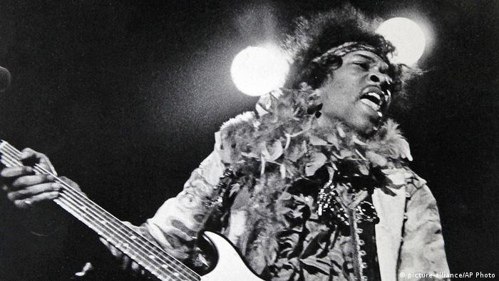 Nicht Von Dieser Welt Jimi Hendrix Wäre 75 Geworden Musik Dw