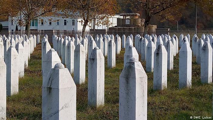 Majke Srebrenice predale su njemačkim vlastima popis na kojem su imena 22.000 Srba potencijalnih sudionika genocida u Srebrenici.