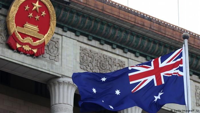 China Peking Australische Flagge (Getty Images/F. Li)