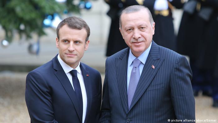 Fransa Cumhurbaşkanı Emmanuel Macron ve Türkiye Cumhurbaşkanı Recep Tayyip Erdoğan (Arşiv fotoğrafı)