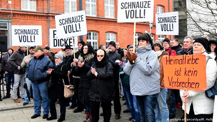 Deutschland Demonstration in Cottbus (picture-alliance/dpa/M. Helbig)