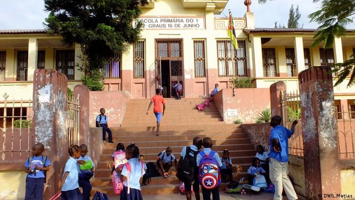 Moçambique: Escolaridade obrigatória alargada para 9ª classe ...