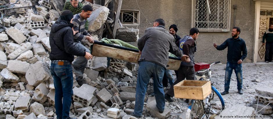 Regime sírio intensificou ataques aéreos em Ghouta Oriental