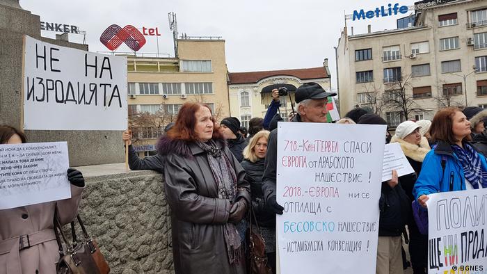 Bulgarien Proteste gegen die Istanbuler Konvention in Sofia (BGNES)