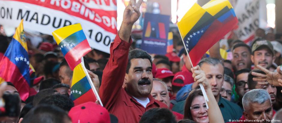 Governo do presidente Nicolás Maduro convocou eleição para 20 de maio, a qual é boicotada pela oposição