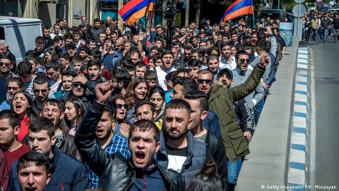 Армяне недовольны уровнем жизни в стране