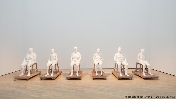 Six female figures on chairs ( Bharti Kher/Perrotin/Marek Kruszewski)