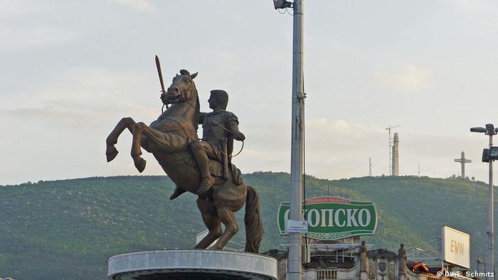 Mazedonien Skopje Alexander der Große Skulptur (DW/F. Schmitz)