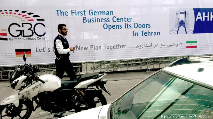 Business Center für deutsche Unternehmen im Iran eröffnet (picture-alliance/dpa/F. Motahari)